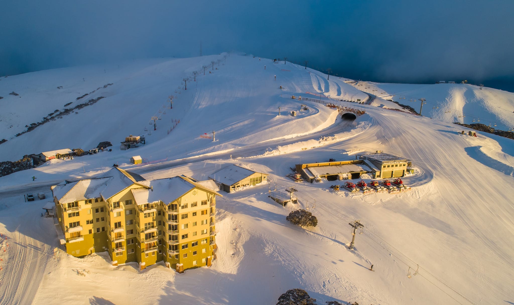 Zirky's Mount Hotham — ski-in ski-out alpine complex